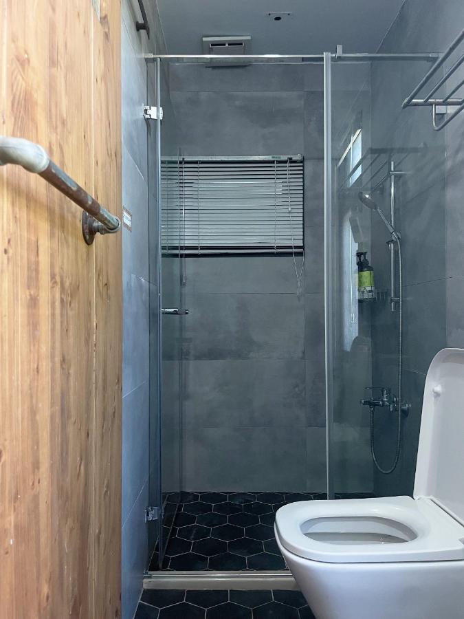 群青所 Gatherers Hostel Đảo Tiểu Lưu Cầu Ngoại thất bức ảnh